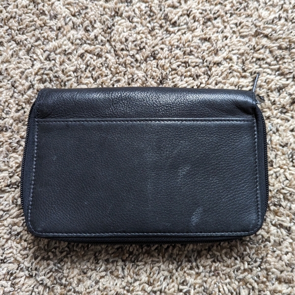 Wilsons Leather Wallet - Picture 3 of 8